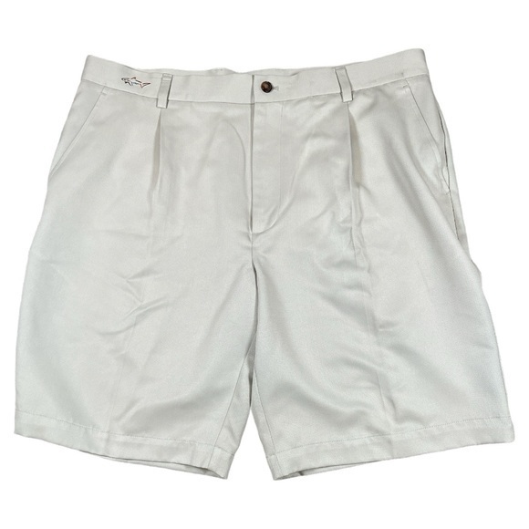 Greg Norman Men’s Golf‎ Shorts Microfiber Pleated Front Beige Size 38 - Picture 1 of 5